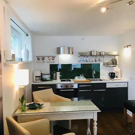 Modernes - 2-4 Pers.inkl. Endreinigung, Bettw., Handt.+parkplatz Apartment Adendorf